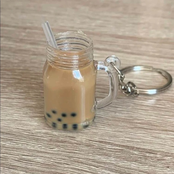 Boba Milk Tea in Mason Jar With Straw Resin Charm Keychain - New With Tags - Picture 6 of 7